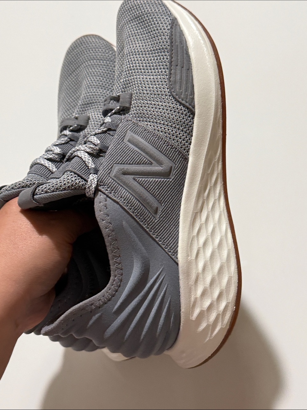 Balance Fresh Foam Roav Sneakers Women Sise 9.5 - Picture 14 of 16